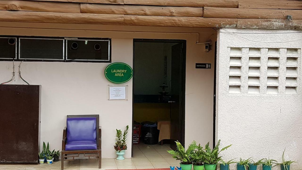 Homestay De Marqs - Stylish And Spacious 3 Bedroom Vacation Home Baguio City Екстериор снимка