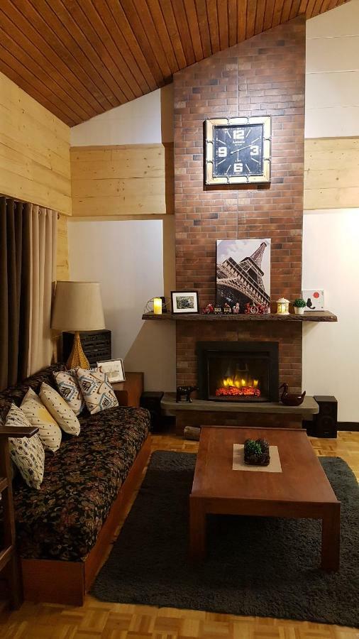 Homestay De Marqs - Stylish And Spacious 3 Bedroom Vacation Home Baguio City Екстериор снимка